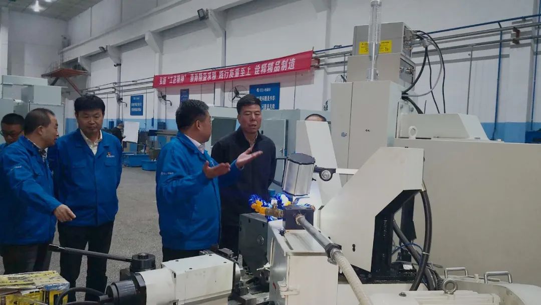 嚴鑒鉑董事長深入一線調(diào)研指導工作