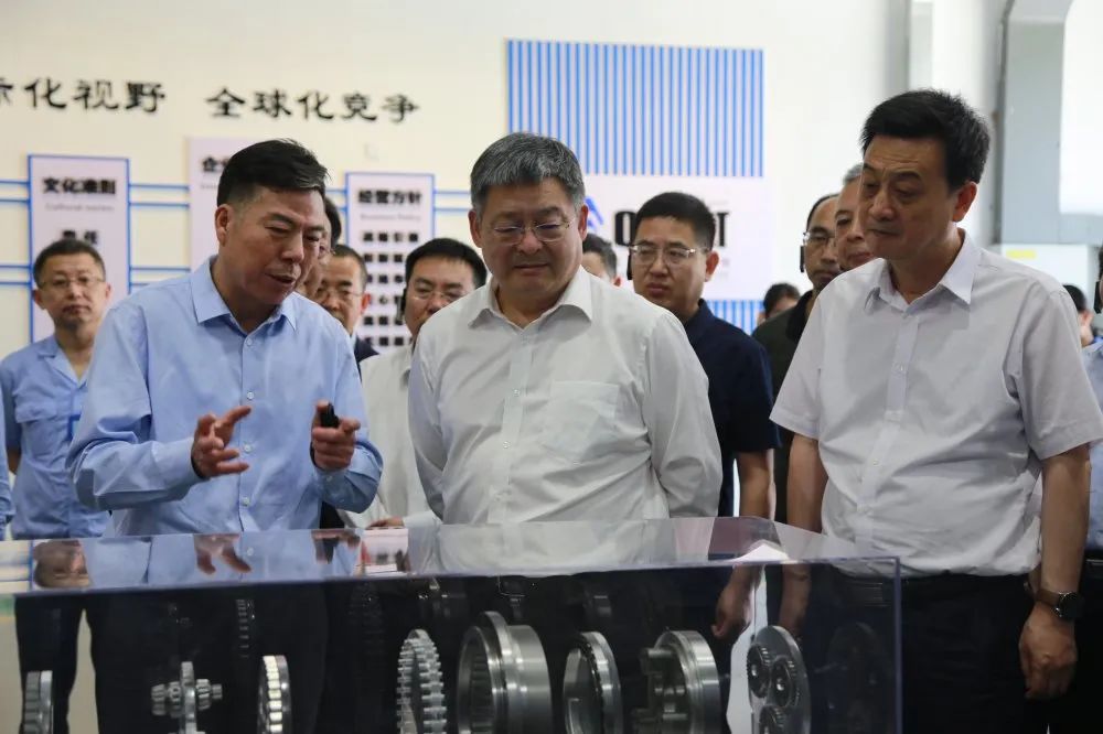 陜西省屬企業改革創新觀摩團走進秦川集團、法士特集團