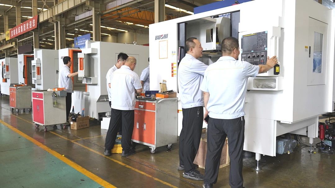 【寶雞機(jī)床】攻堅(jiān)克難保交付 全力沖刺三季度